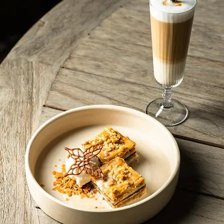 Bw-beograd Na Vodi Sajmiste